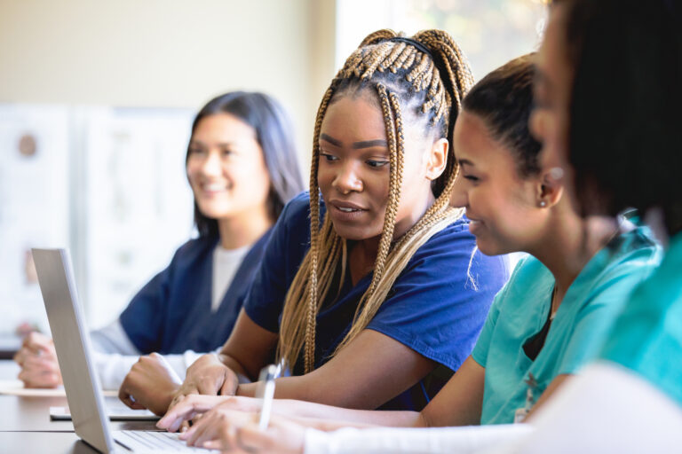 Become a Per Diem Nurse