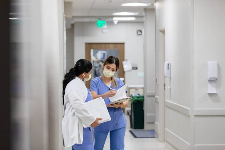 emergency room nurse